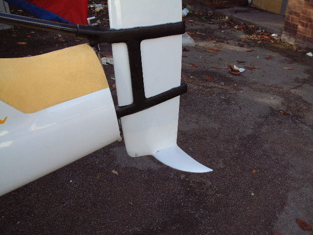 Attached picture 45729-stealth_T_foil_rudder_from_side.jpg